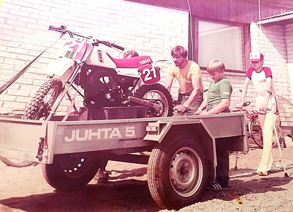 Petri Turunen Kotipihalla 1983
